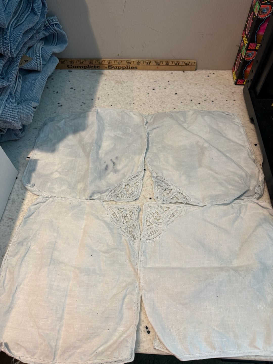 Vintage Embroidered Cutwork Linen Tablecloth White 8