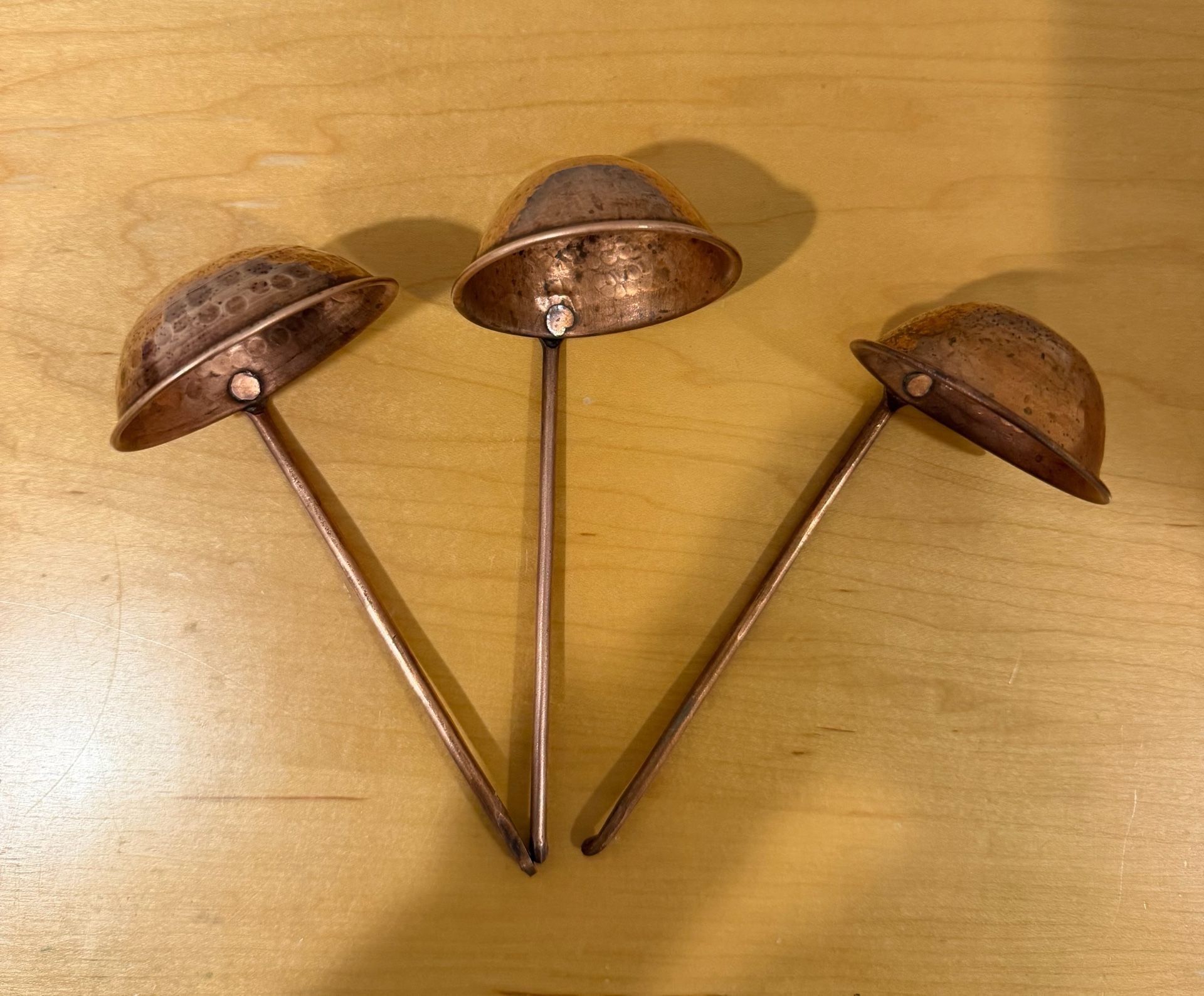Vintage Farmhouse French Country Hand Crafted Hammered Copper Ladles Set of 3 2