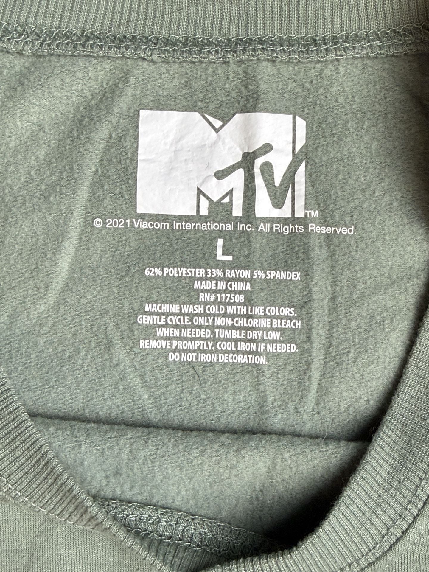 MTV Sweatshirt Size L Sage Green Leopard Print Music Television 4