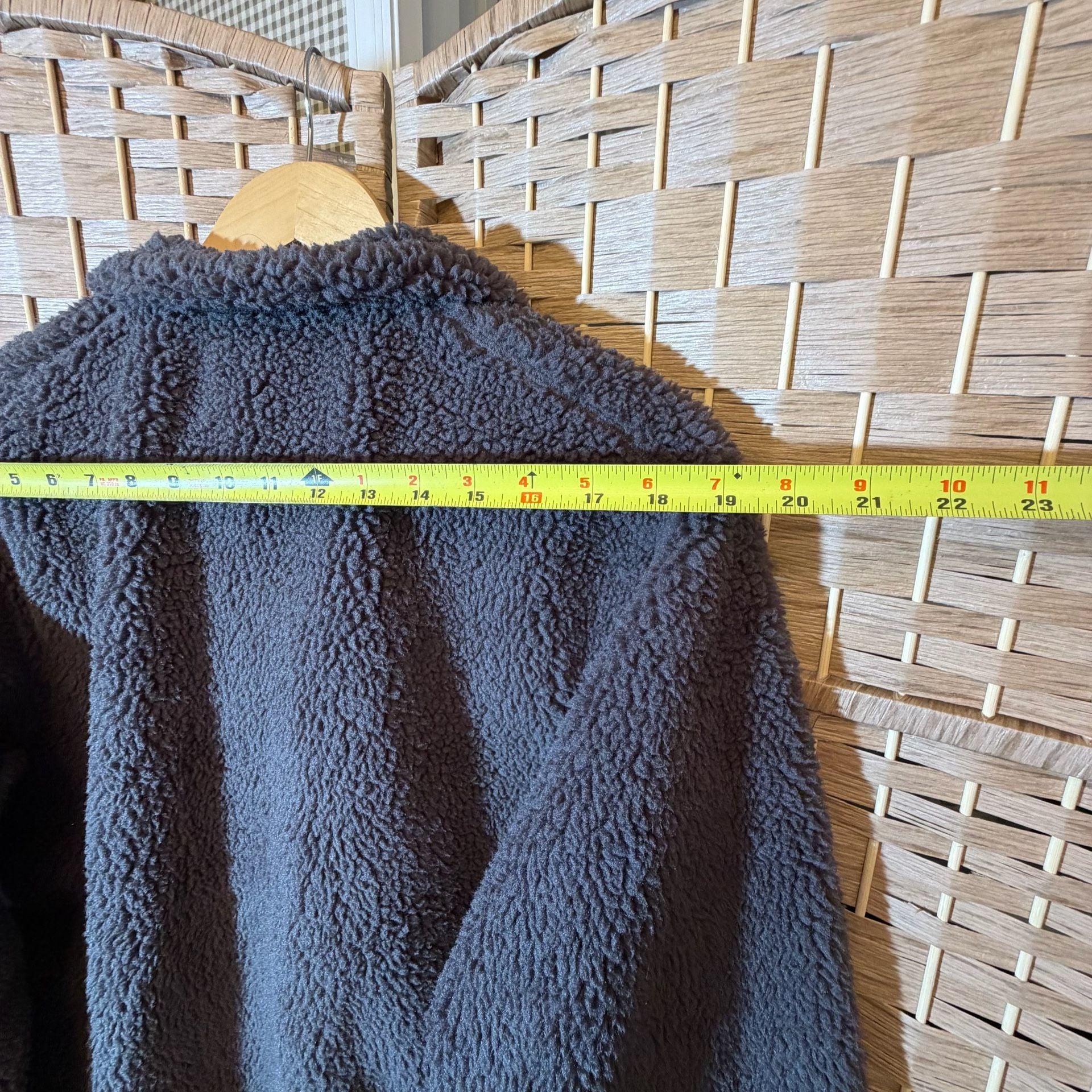Uniqlo Fluffy Yarn Fleece Full Zip Jacket Size M Dark Gray 10