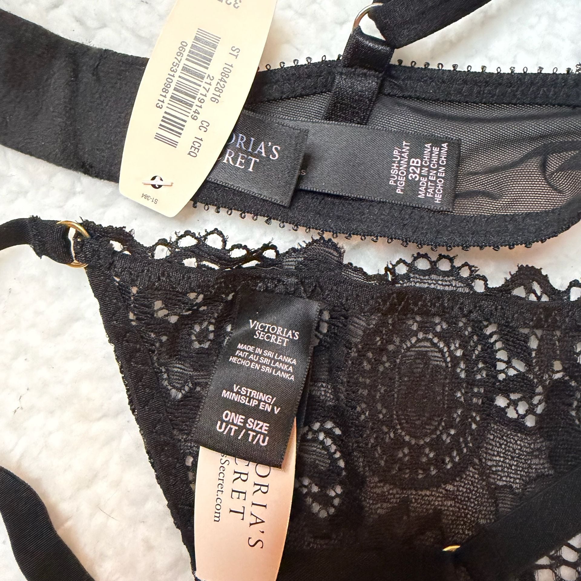 Victoria's Secret Lace Bra & Thong Set 3