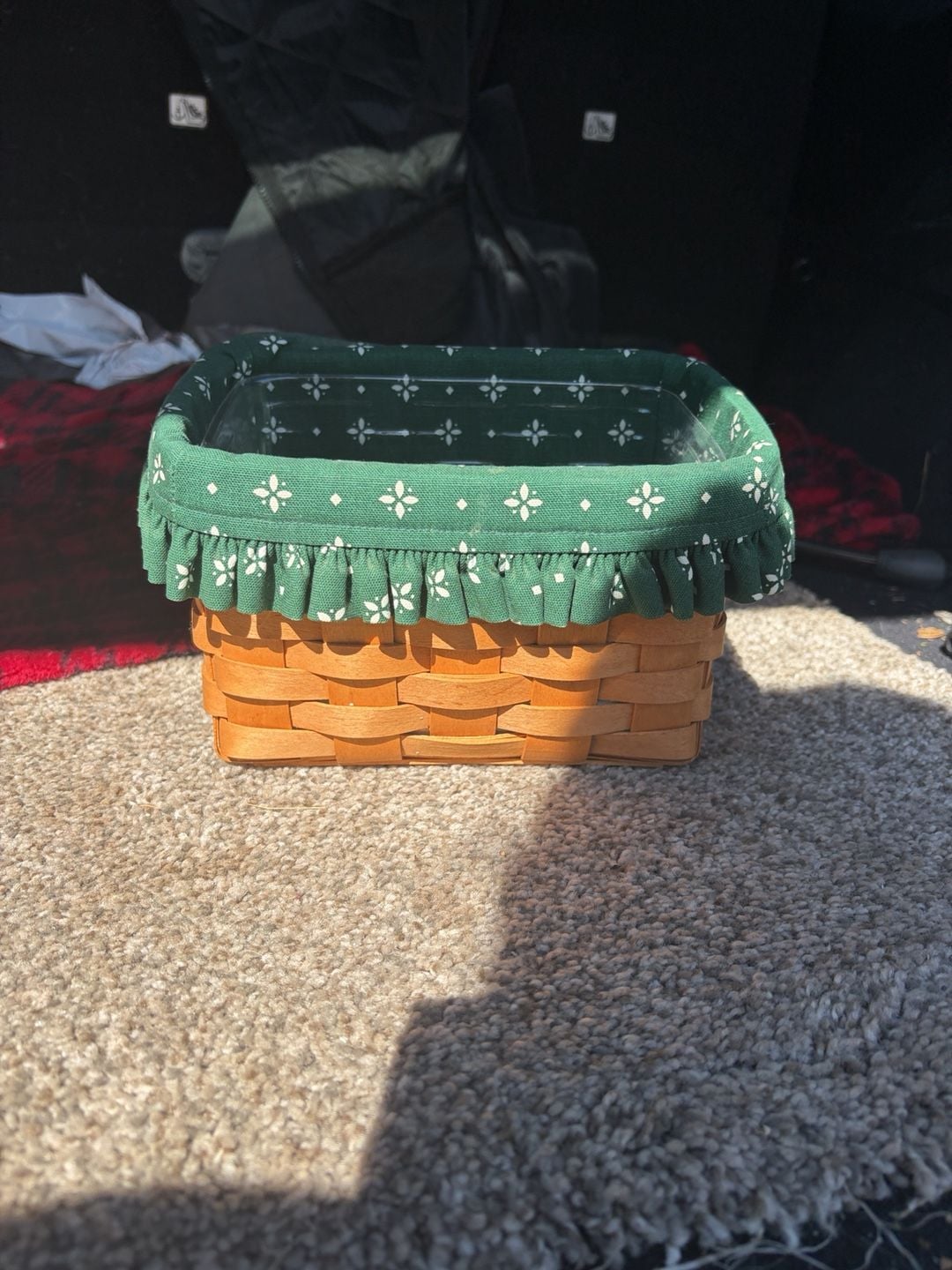 Longaberger Handwoven Basket 1996 with Plastic Liner and Fabric Liner 3
