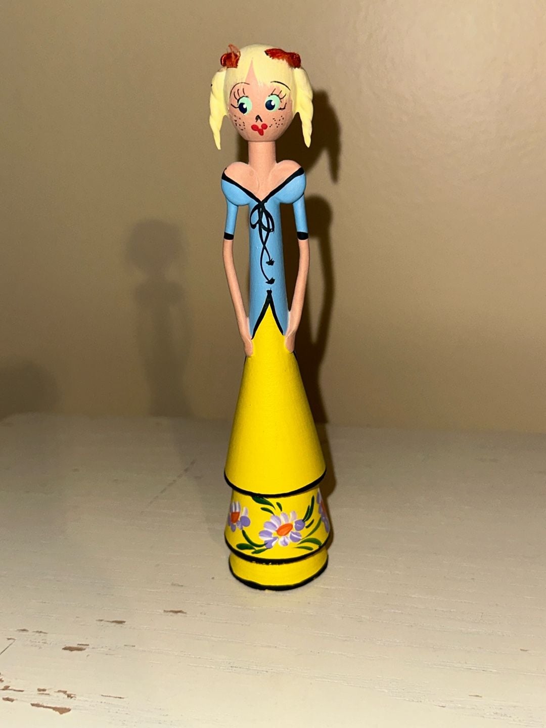 Handmade Wooden Figurine Folk Art Brasil Hand Painted Doll 1