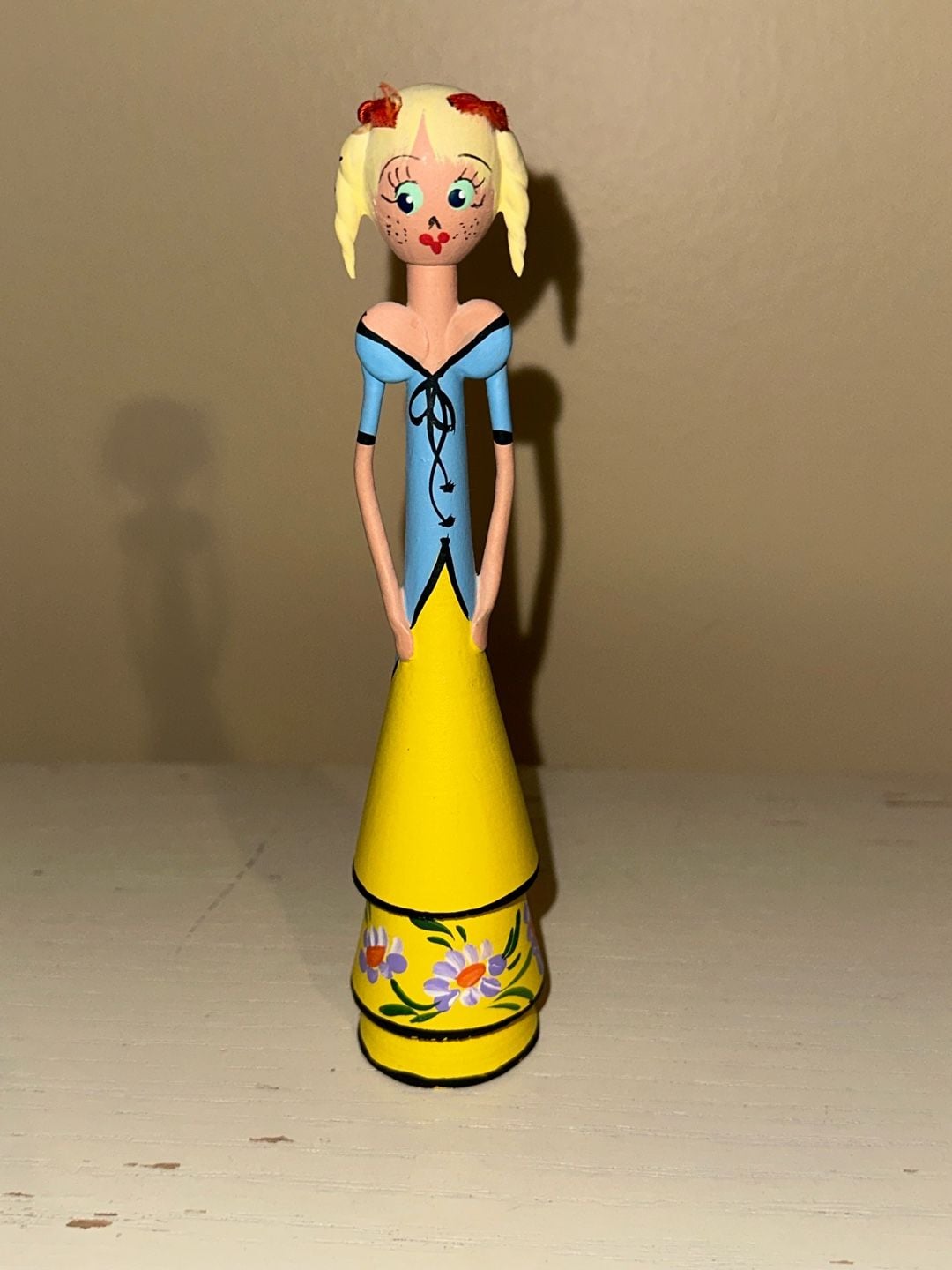 Handmade Wooden Figurine Folk Art Brasil Hand Painted Doll 10