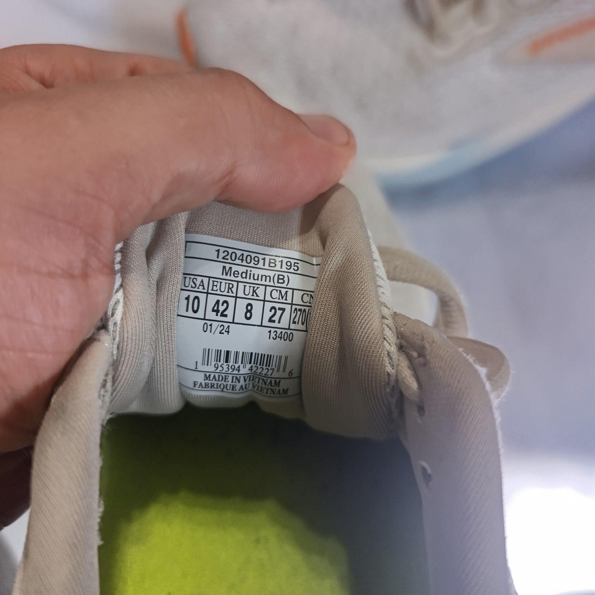 Brooks Glycerin 21 Size 10.5 Gray Orange Running Shoes 7