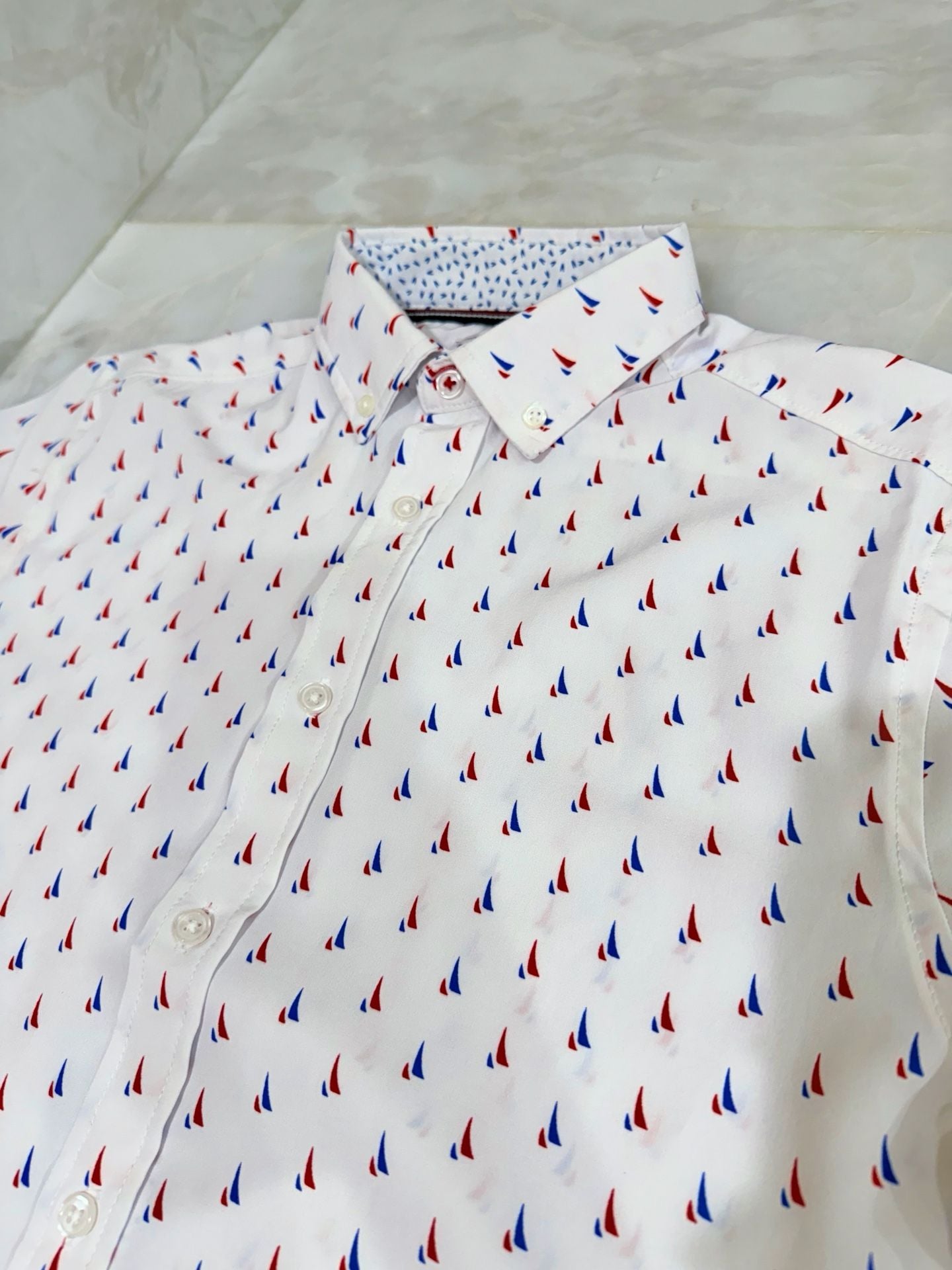 International Report Shirt Small 3