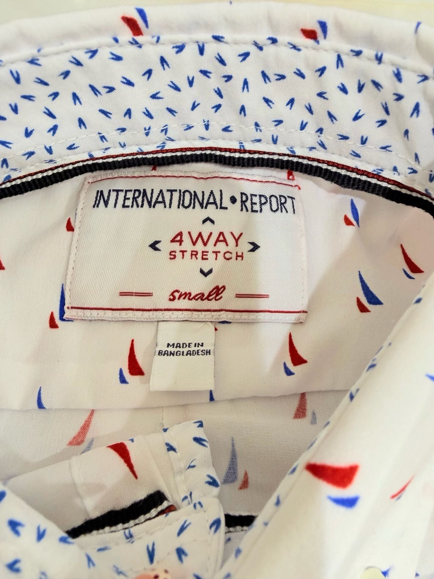 International Report Shirt Small 4