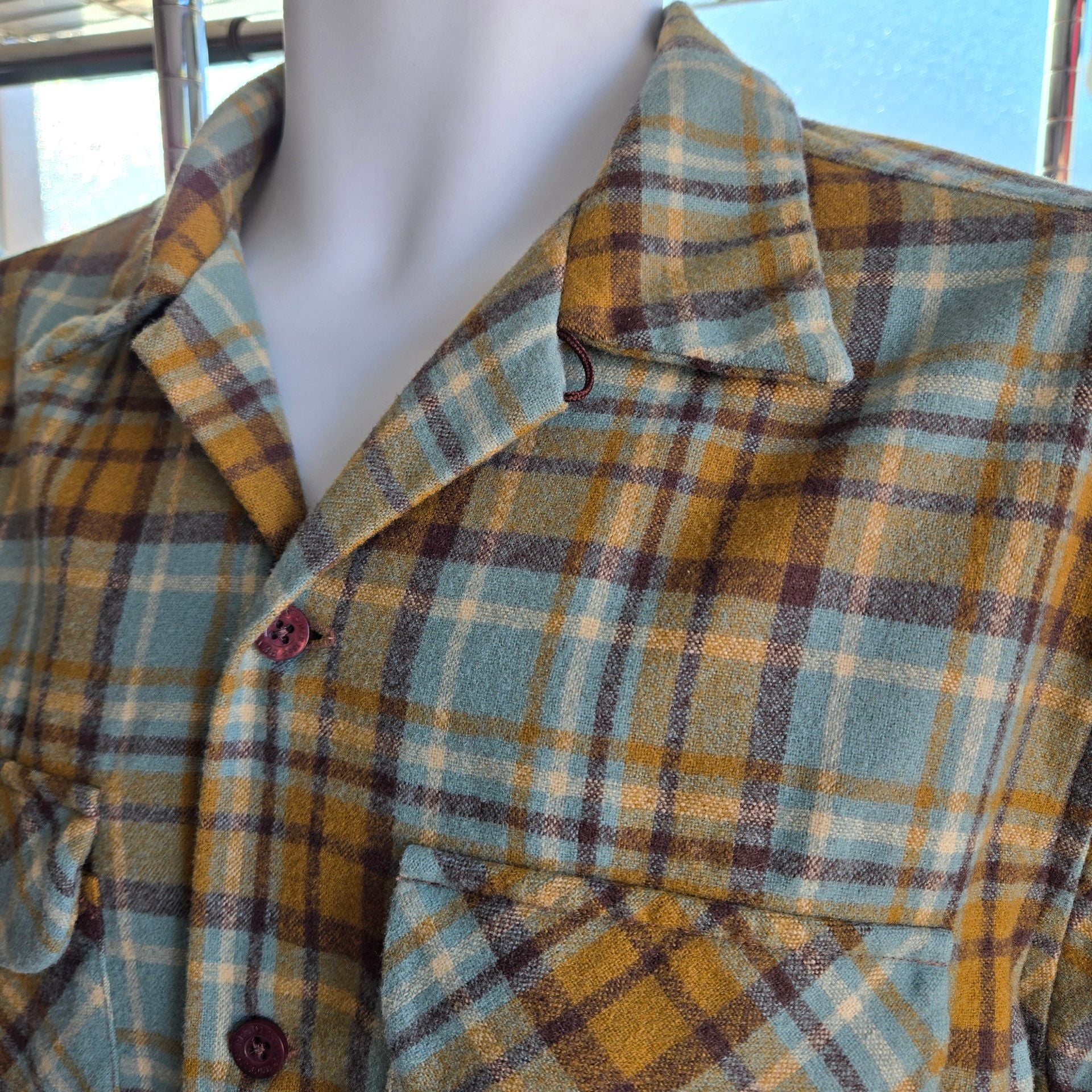 Pendleton The Original Board Shirt Size M Blue Gold Plaid Wool 3