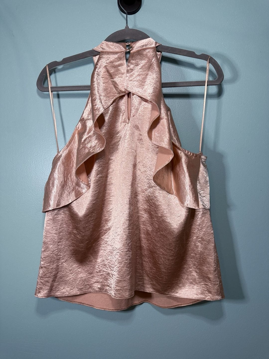 Miss Selfridge Metallic Halter Top Size US 8 Rose Gold Ruffle Sleeveless 7