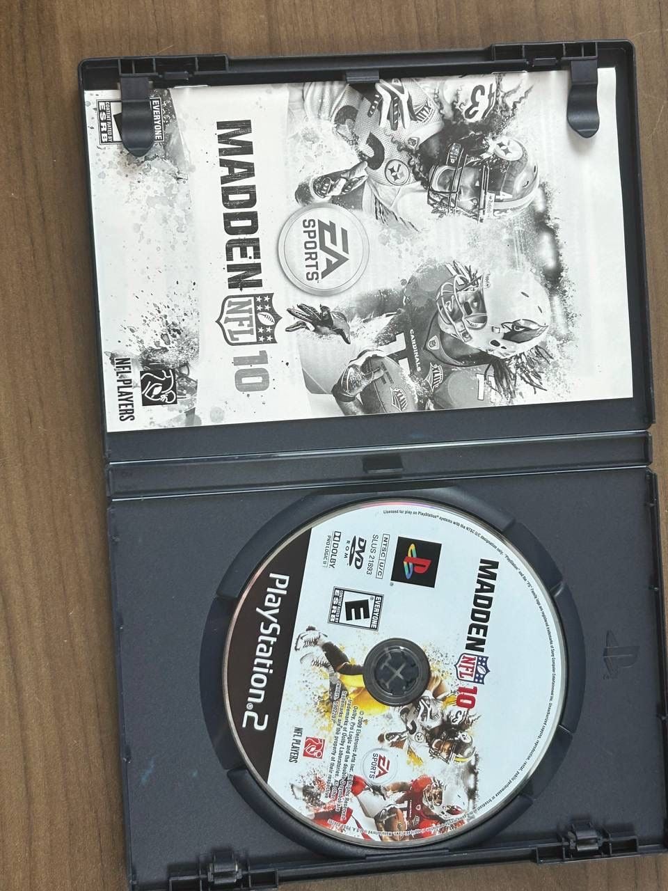 Madden NFL 10 Sony PlayStation 2 PS2 2009 Football Game With Manual 2