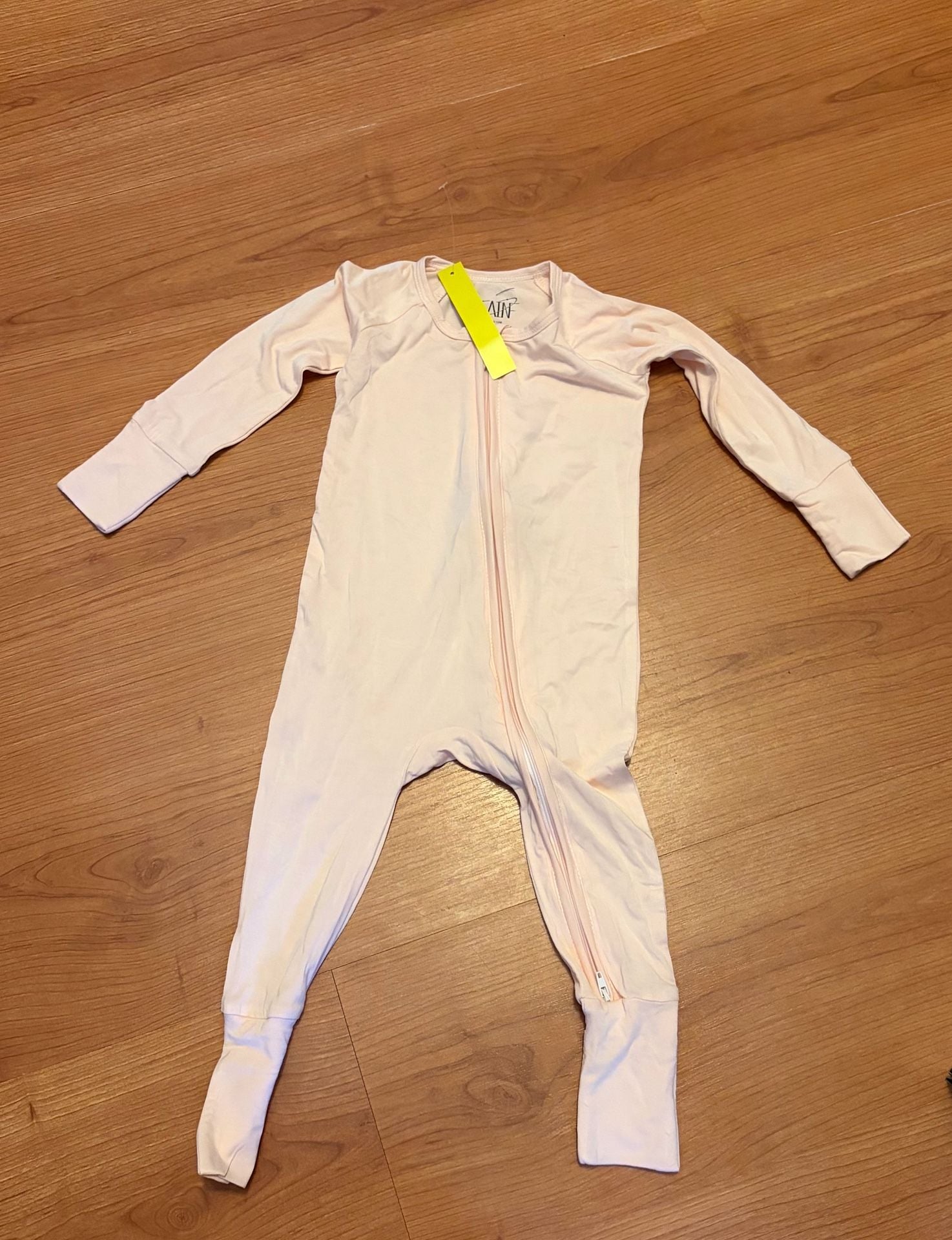 Slain Baby Sleeper Zip Romper Size 6-12M Pink Bamboo Spandex 2