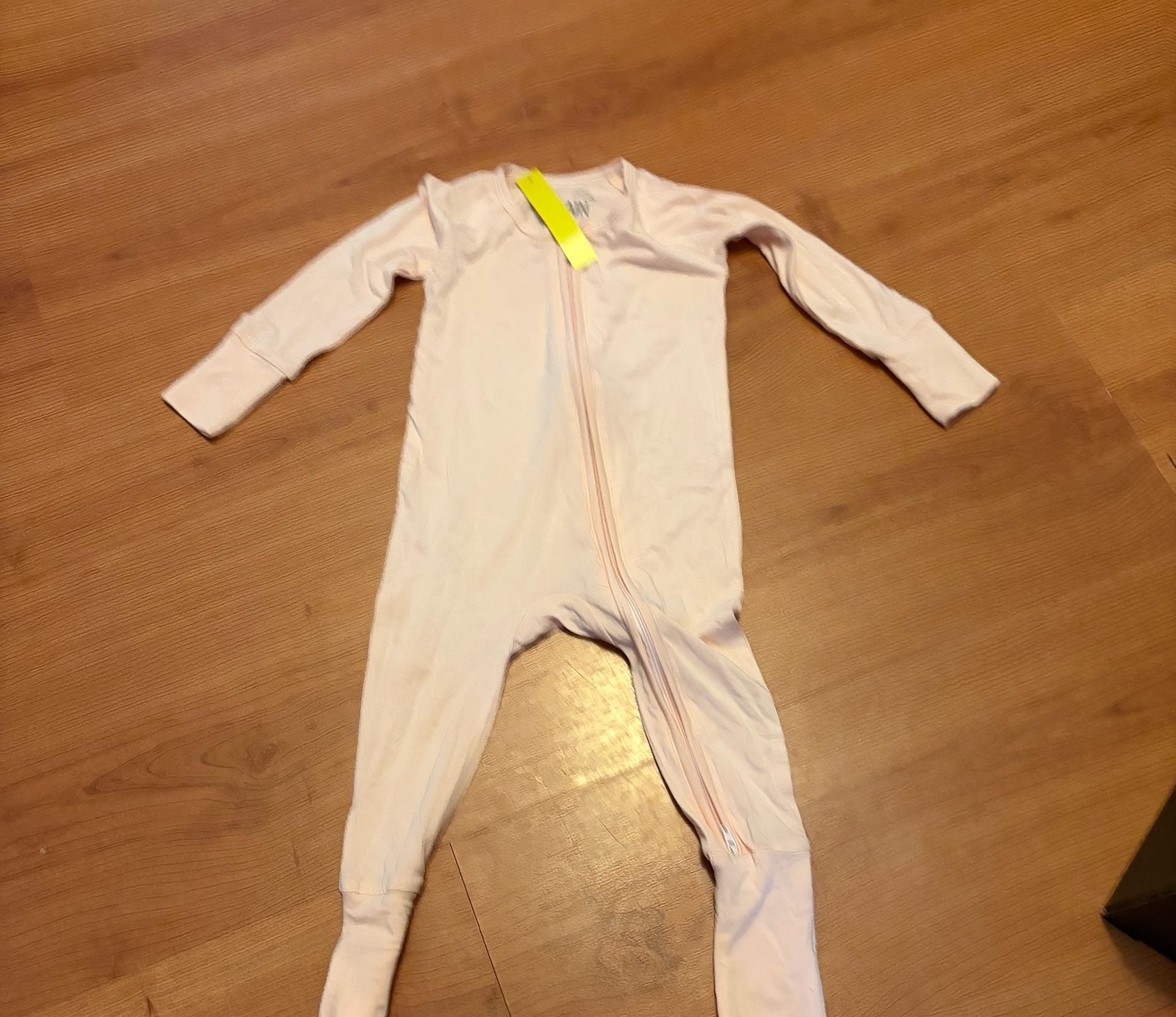 Slain Baby Sleeper Zip Romper Size 6-12M Pink Bamboo Spandex 4