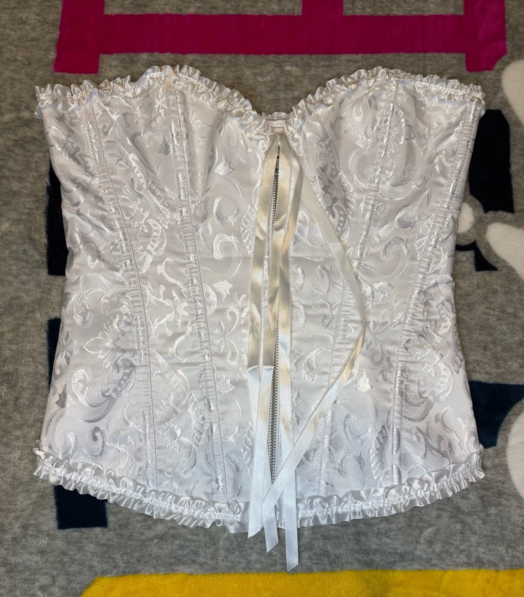 SPIRIT White Brocade Corset Size L 2