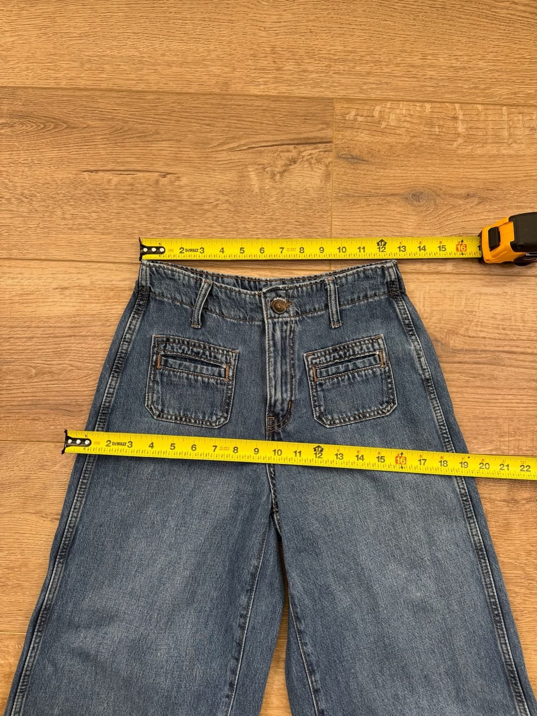 Old Navy High-Rise Baggy Wide Leg Jeans Blue Drapey Denim Size 0 8