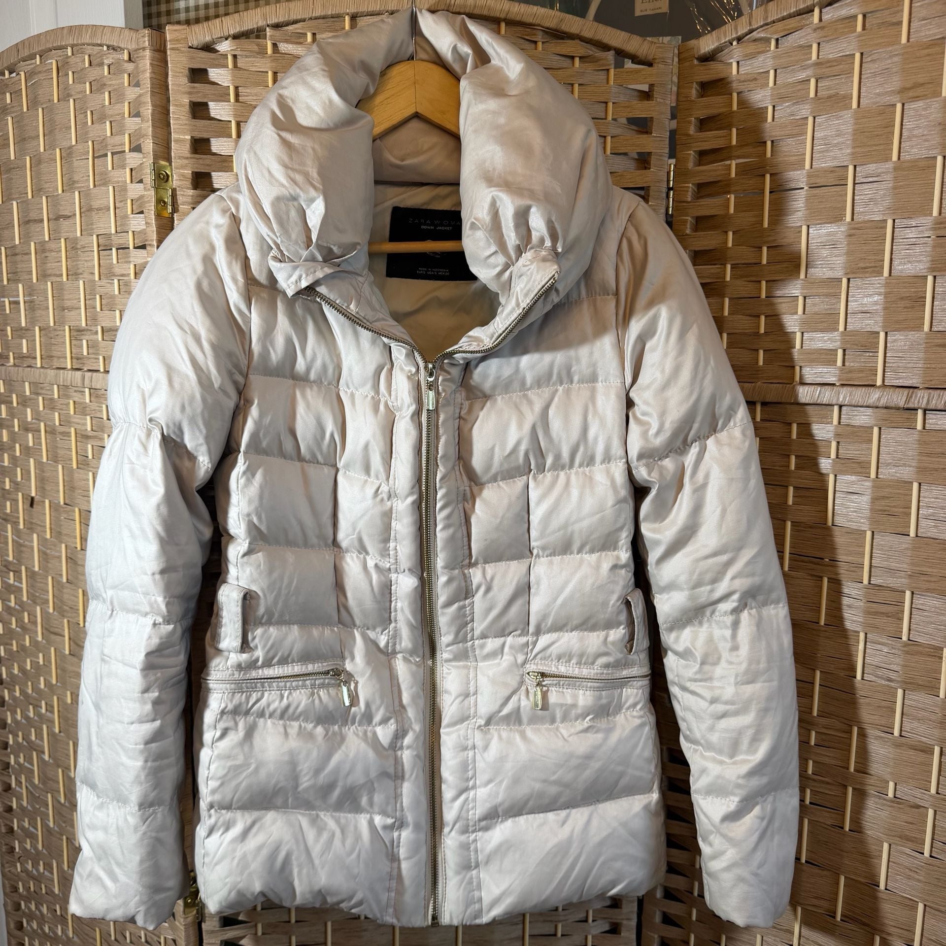 Zara Woman Down Jacket Size S Champagne Puffer Coat 2
