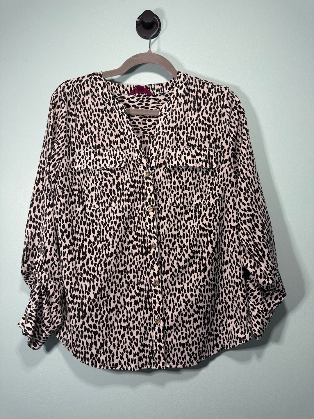 212 Collection Leopard Print Blouse Size M Long Sleeve Button Down 2