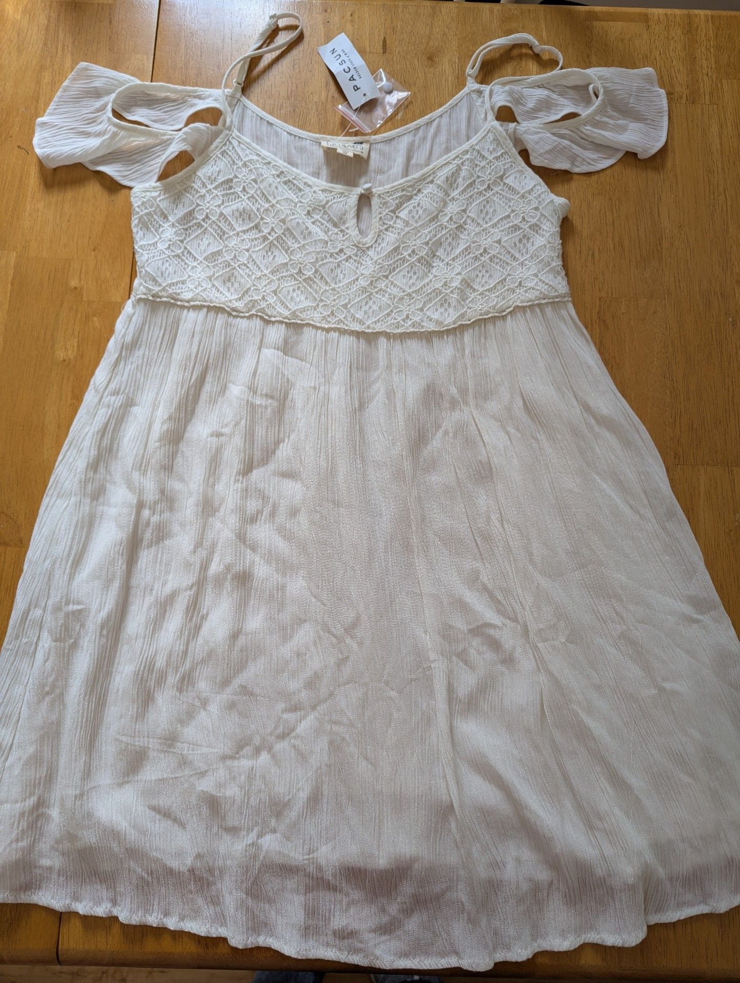 LA Hearts Dress Size M White Cold Shoulder Lace Romper 1