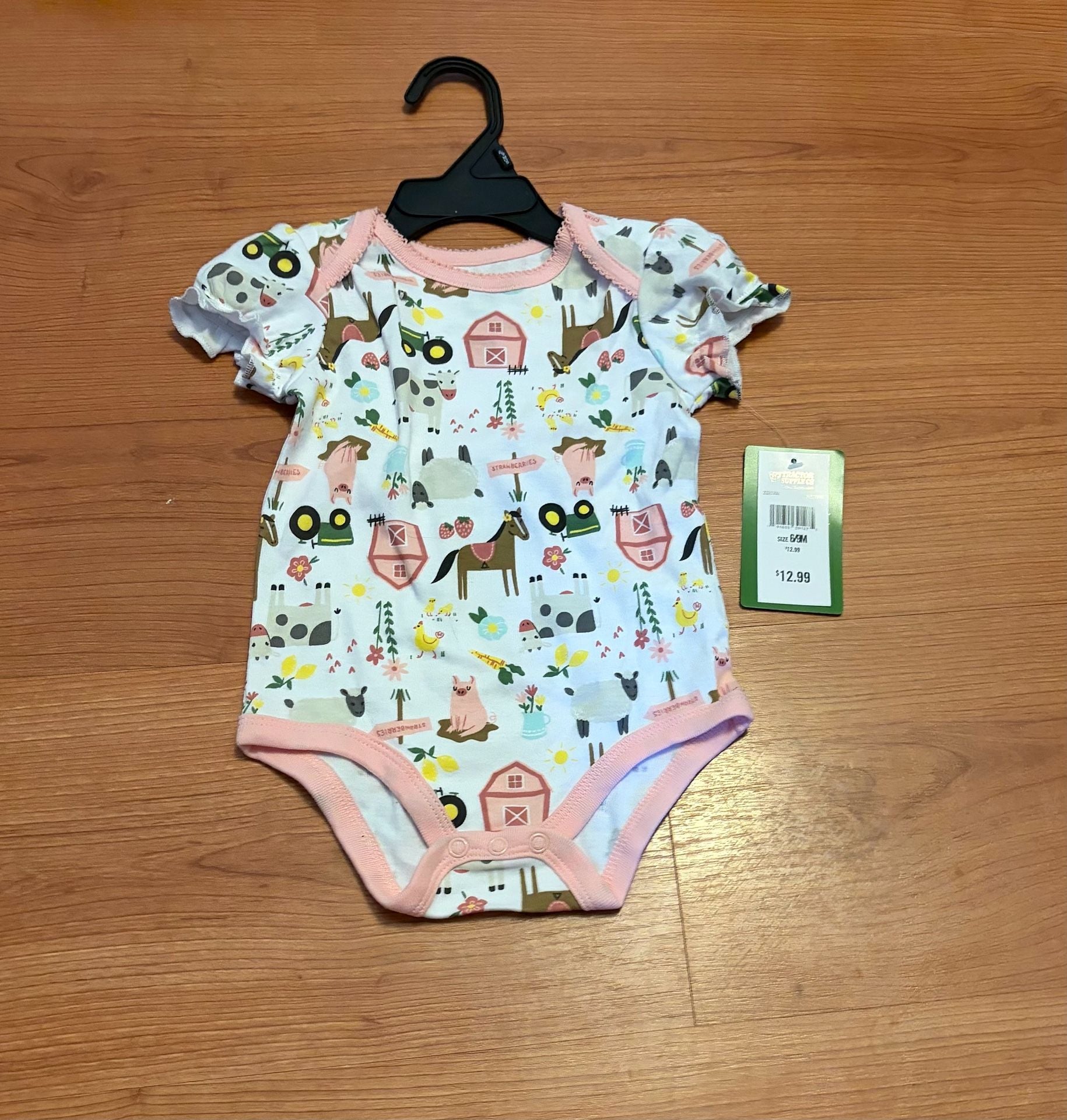 John Deere Farm Animals Bodysuit Size 6/9M 2