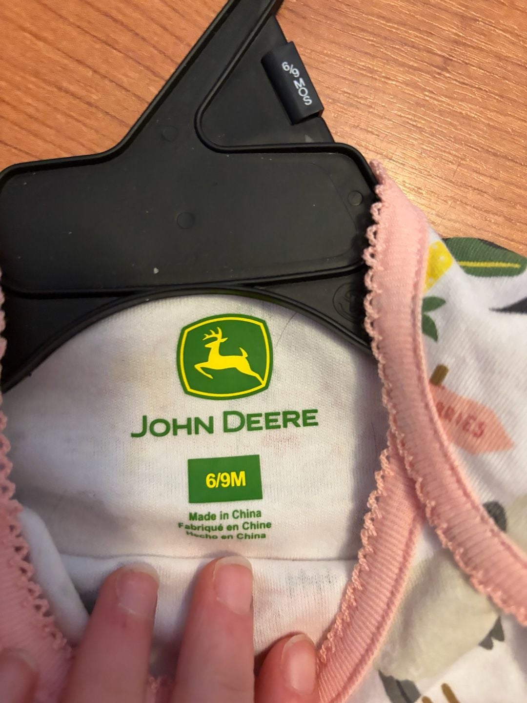 John Deere Farm Animals Bodysuit Size 6/9M 5