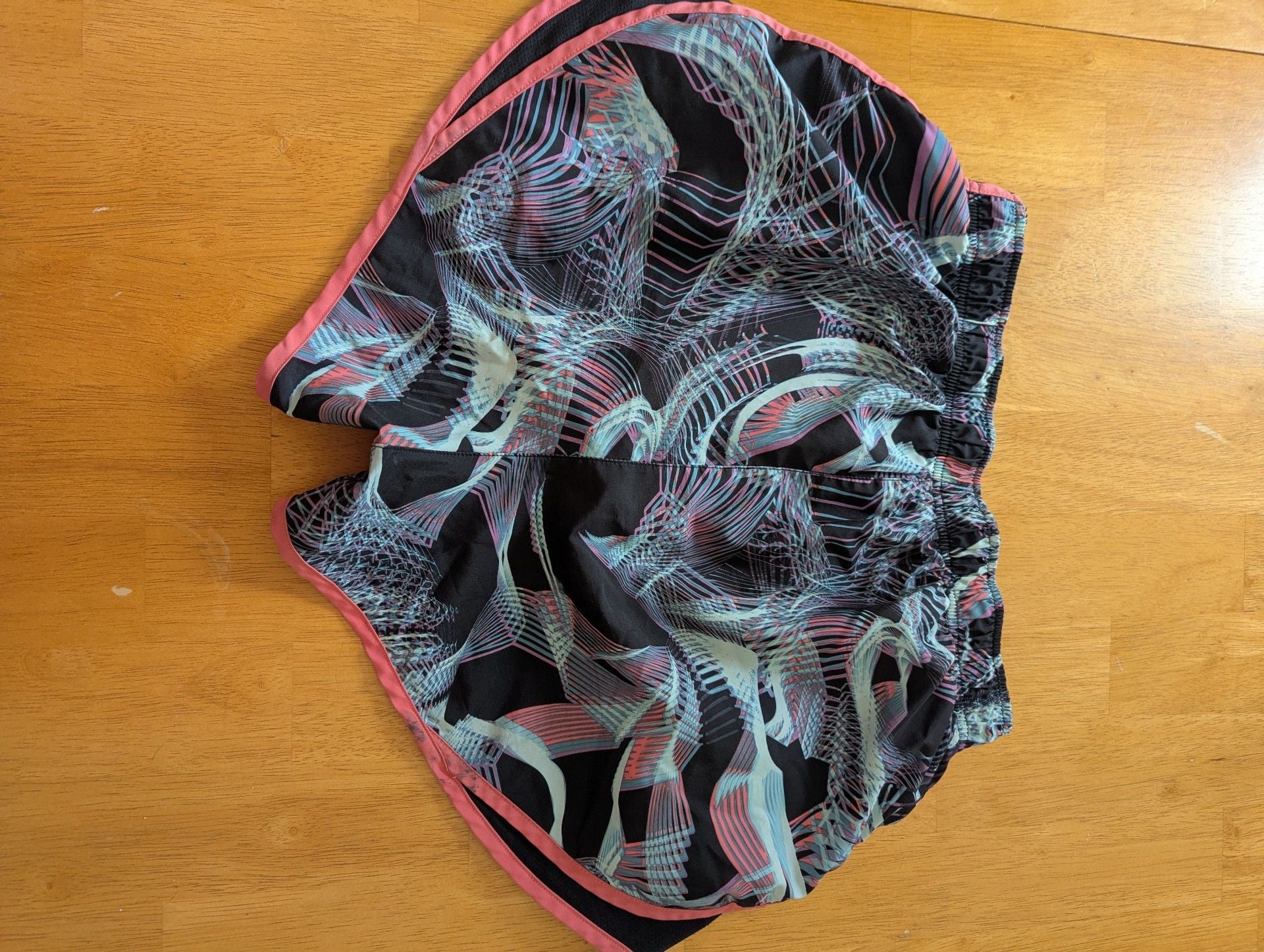 Nike Dri-FIT Shorts Size L Multi-Color Printed Athletic Running 4