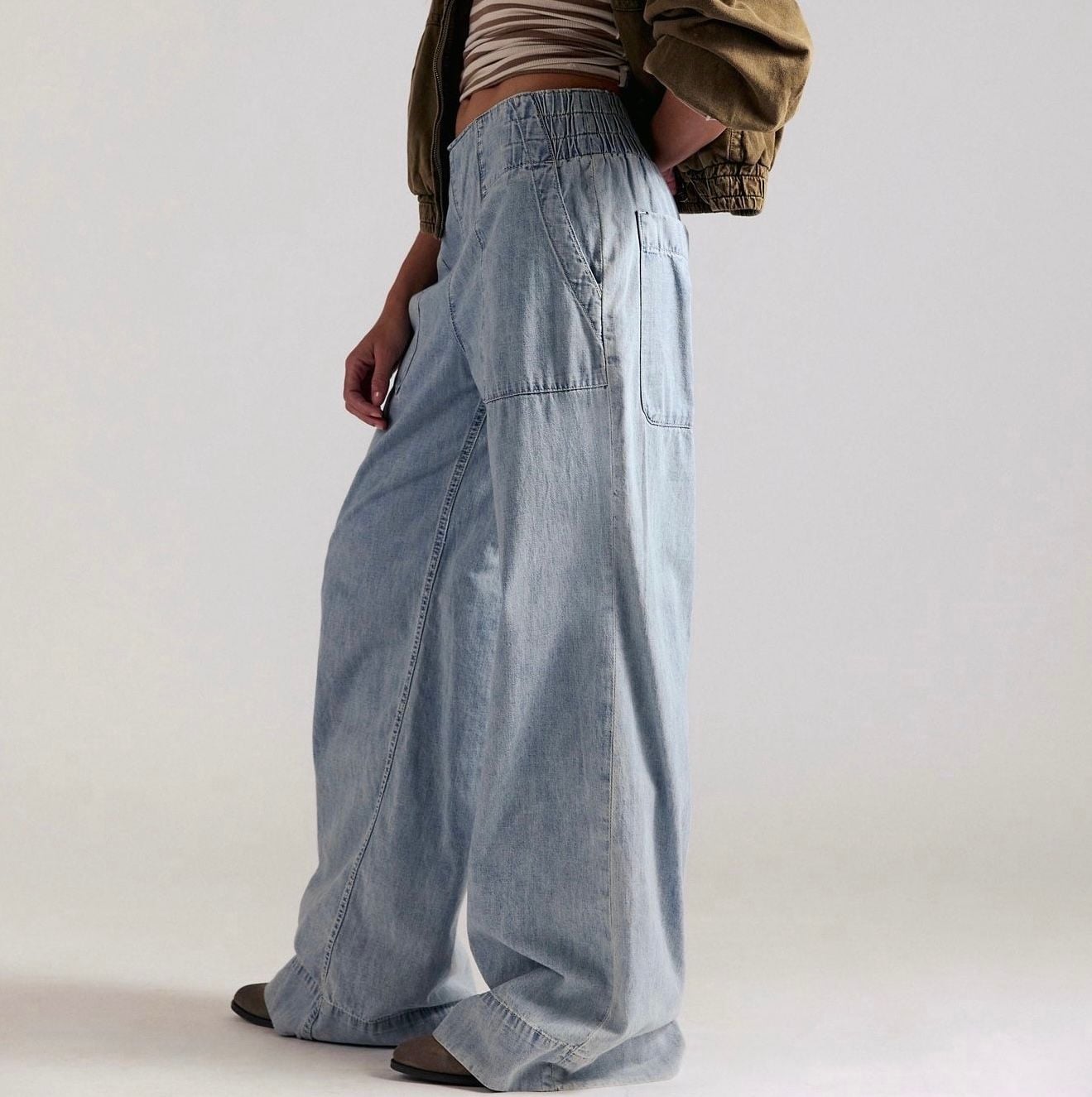 Free People Breezy Pull-On Wide Leg Jeans (Women) Size XSmall 4