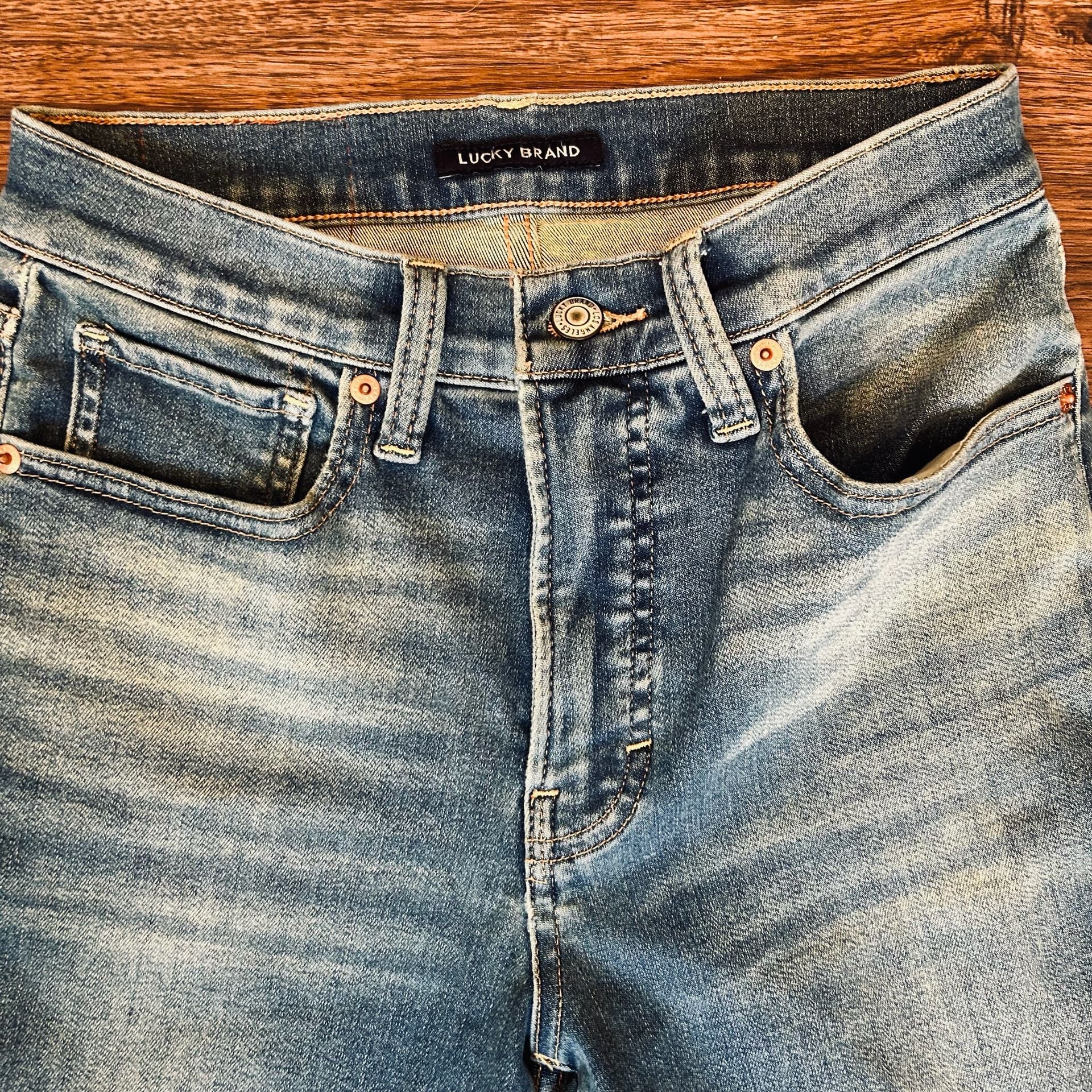 Lucky Brand Flare Jeans Blue Denim Flare Leg 3