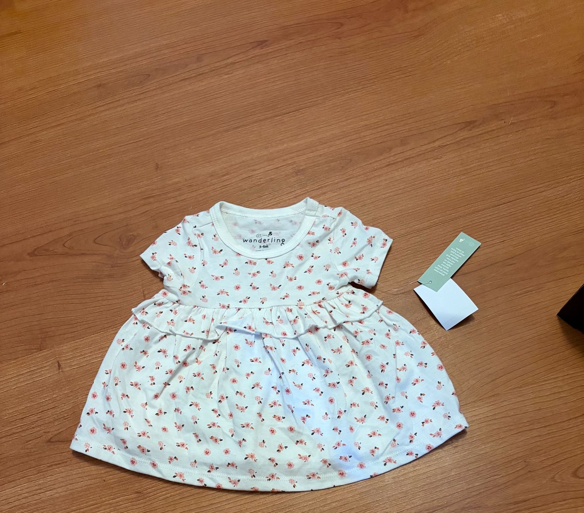 Wanderling Floral Dress Size 3-6M Bear Cub 1