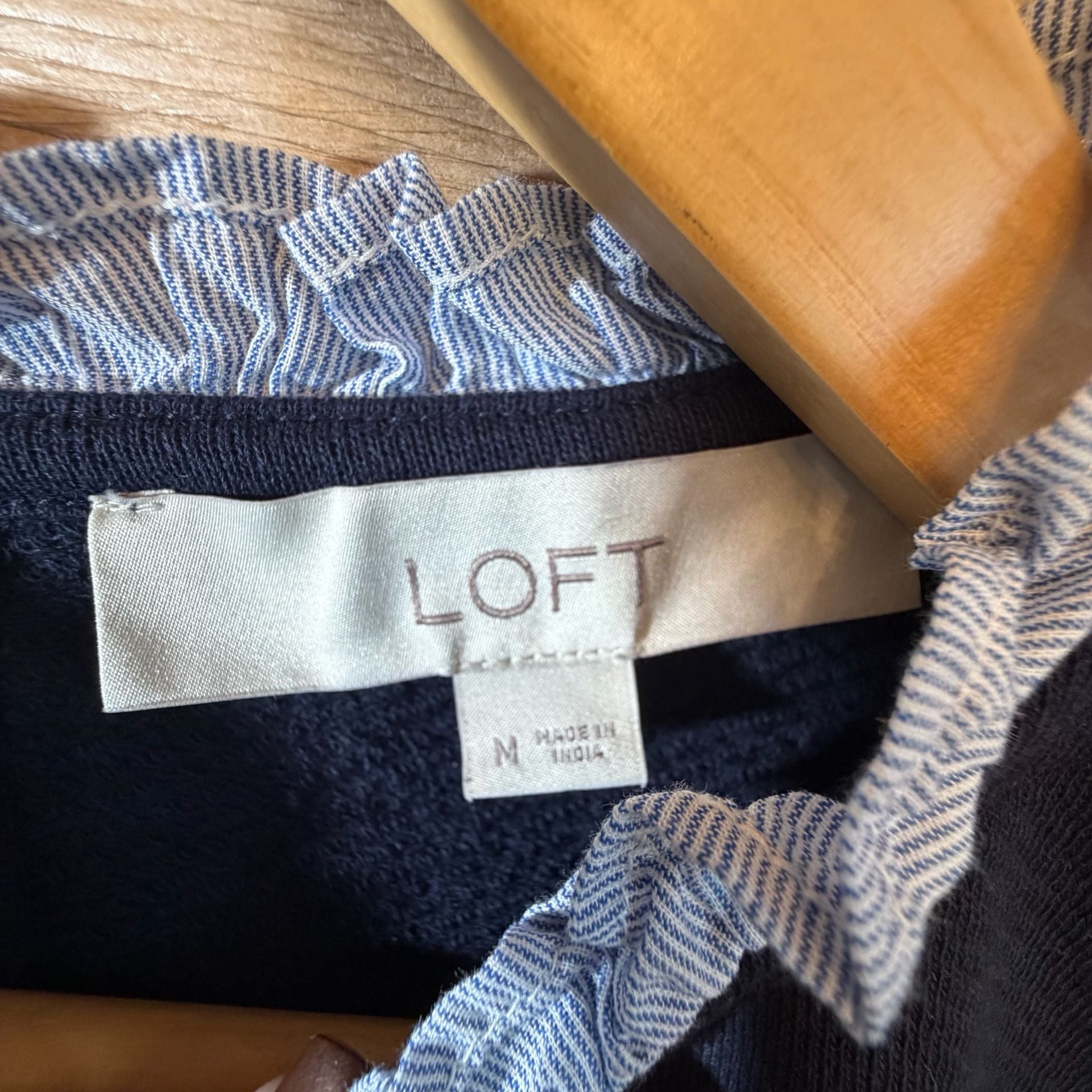 J.Crew Sweatshirt Navy Blue Ruffle Collar Size Medium 5