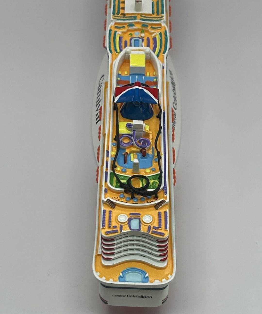 CARNIVAL CELEBRATION CRUISE SHIP MODEL - CARNIVAL CRUISE LINE - RARE 6