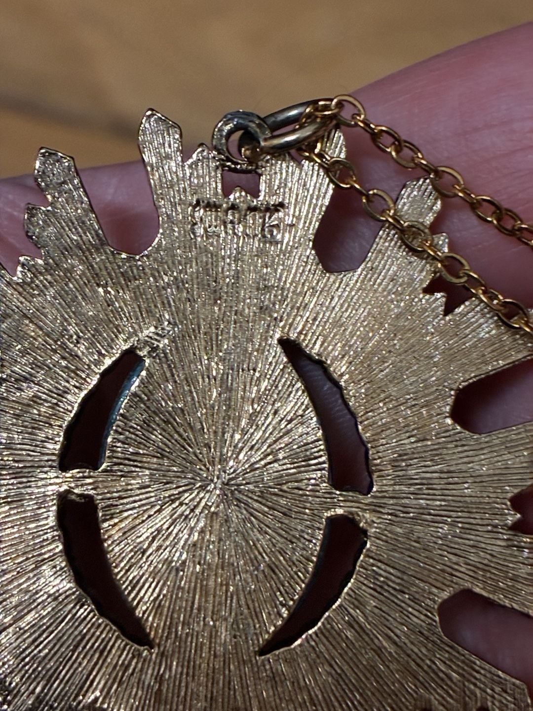 Upcycled Swank Vintage 1930s Art Deco Sunburst Pendant Necklace Gold Tone 3