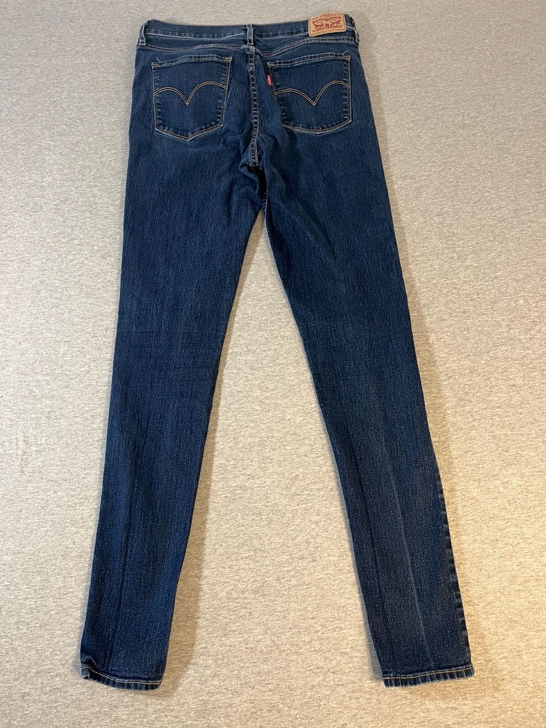 Levi's Dark Wash Skinny Denim Blue Jeans Women’s 28x32(30) 6