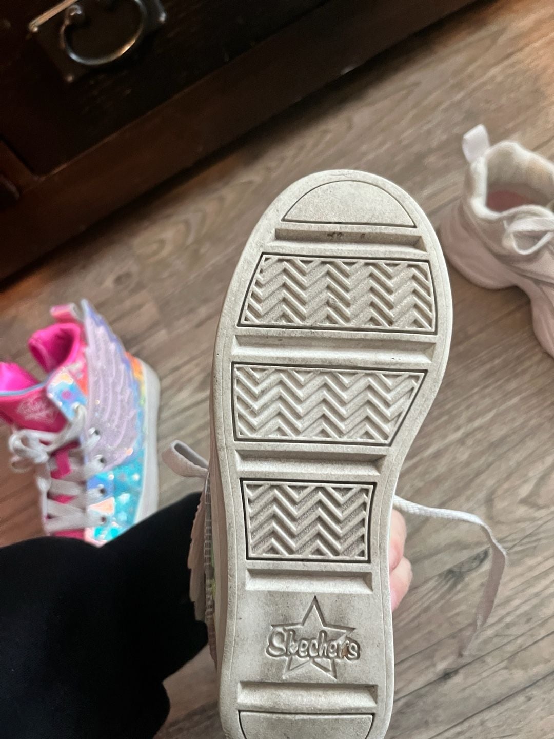 Skechers Twinkle Stars Light-Up Wing Sneakers 12