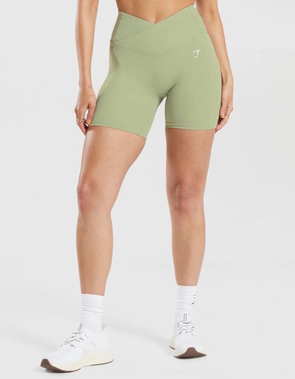 Gymshark Adapt Cross Waist Shorts Green 3