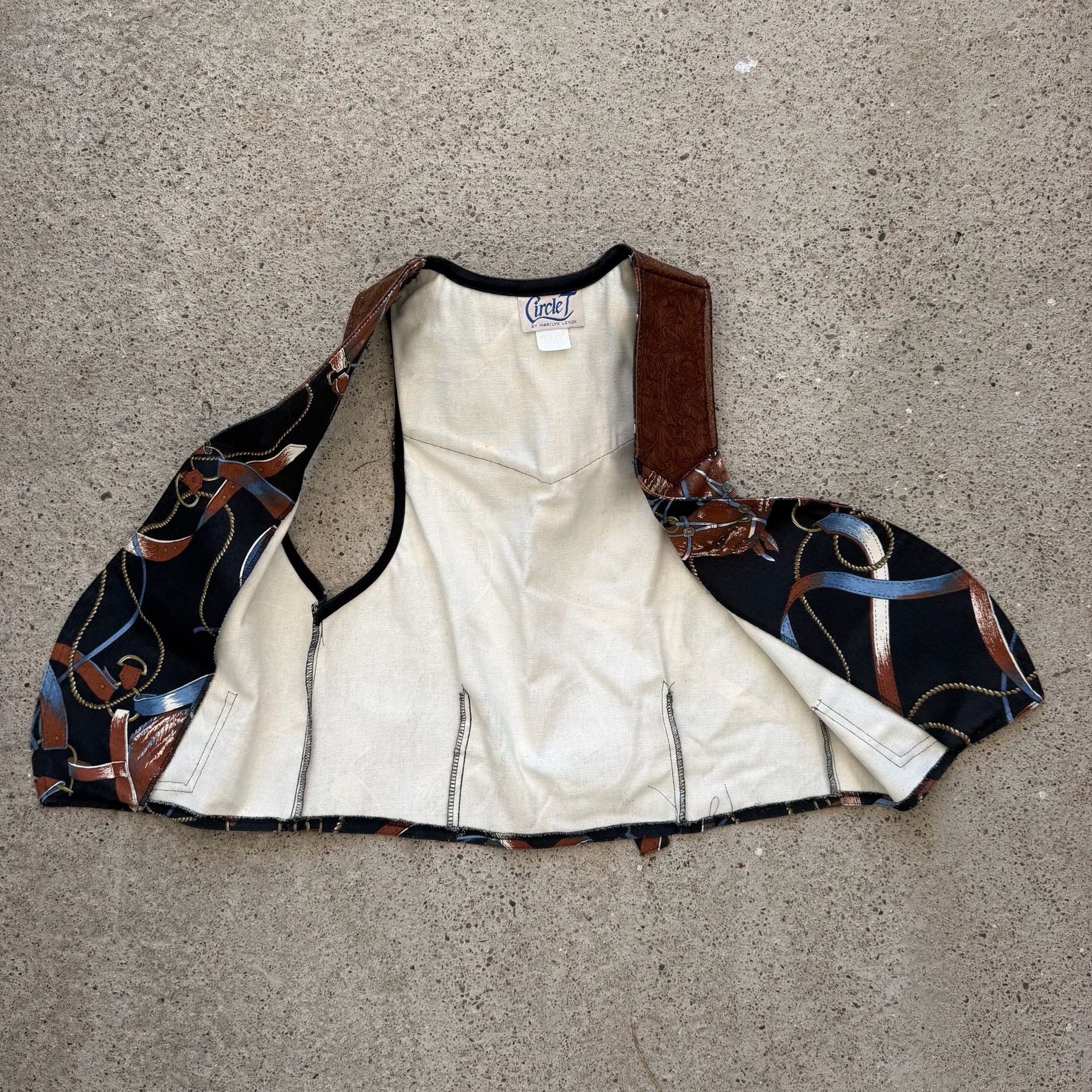 Circle T by Marilyn Lenox Western Rodeo Cowboy Vest Print Medium 5