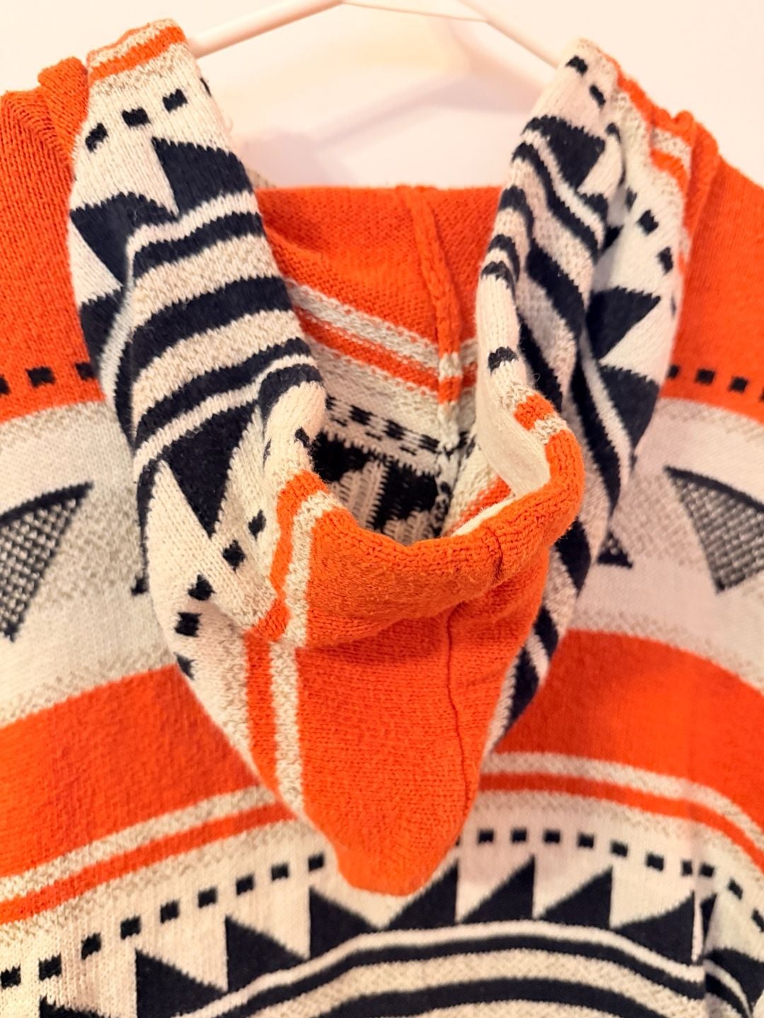 American Eagle Knit Hoodie Sweater Orange White Black Aztec Pattern 7