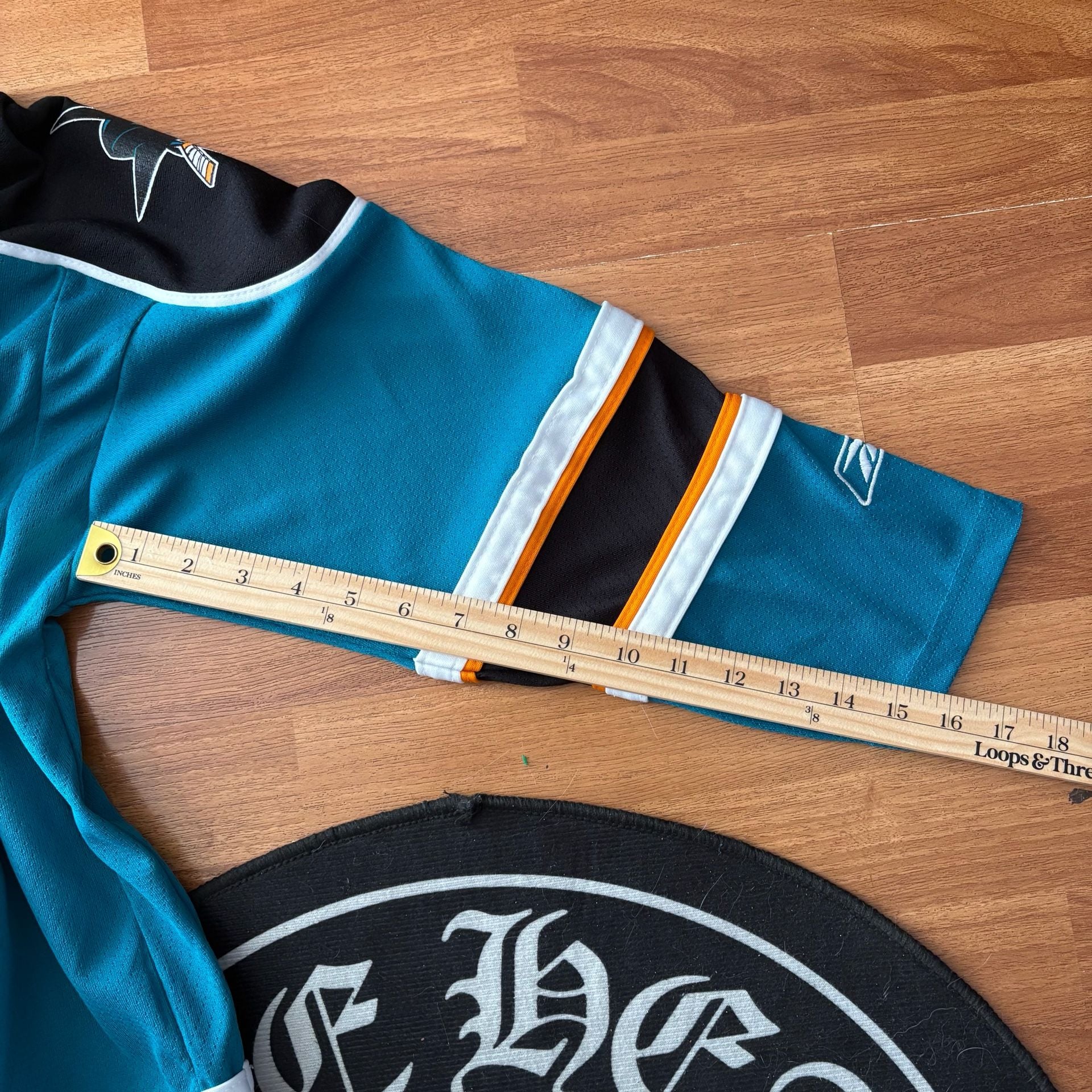 Reebok San Jose Sharks Hockey Jersey Youth L/XL 8