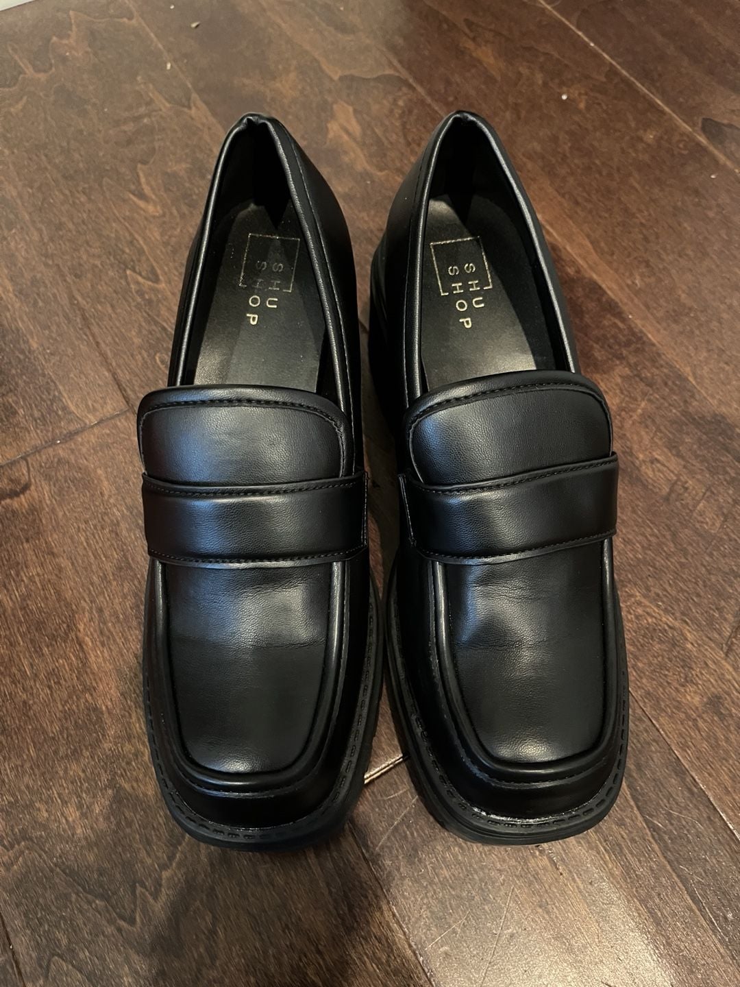 Shu Shop Black Platform Lug Sole Chunky Loafers
Witchy Preppy Goth 90s Y2K 8 1/2 4
