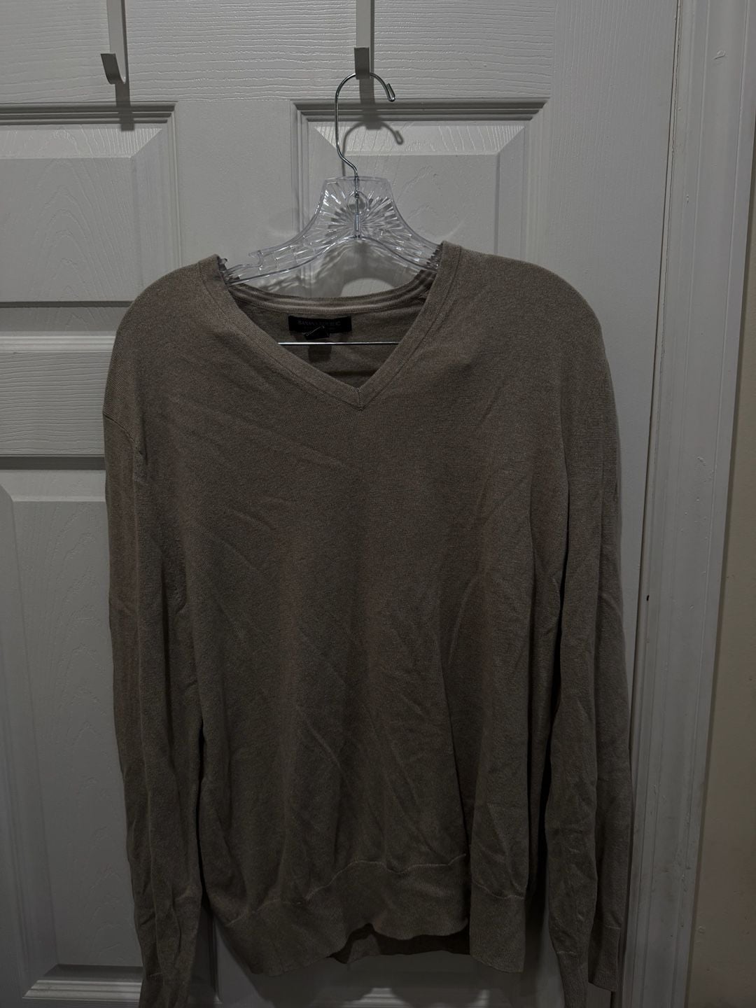 Banana Republic V-Neck Sweater Size L Brown 2