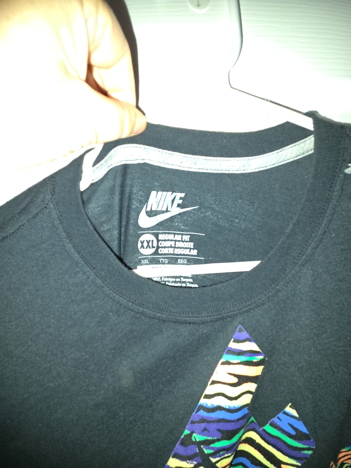 Nike Graphic T-Shirt XXL Black Rainbow Tiger Swoosh 4