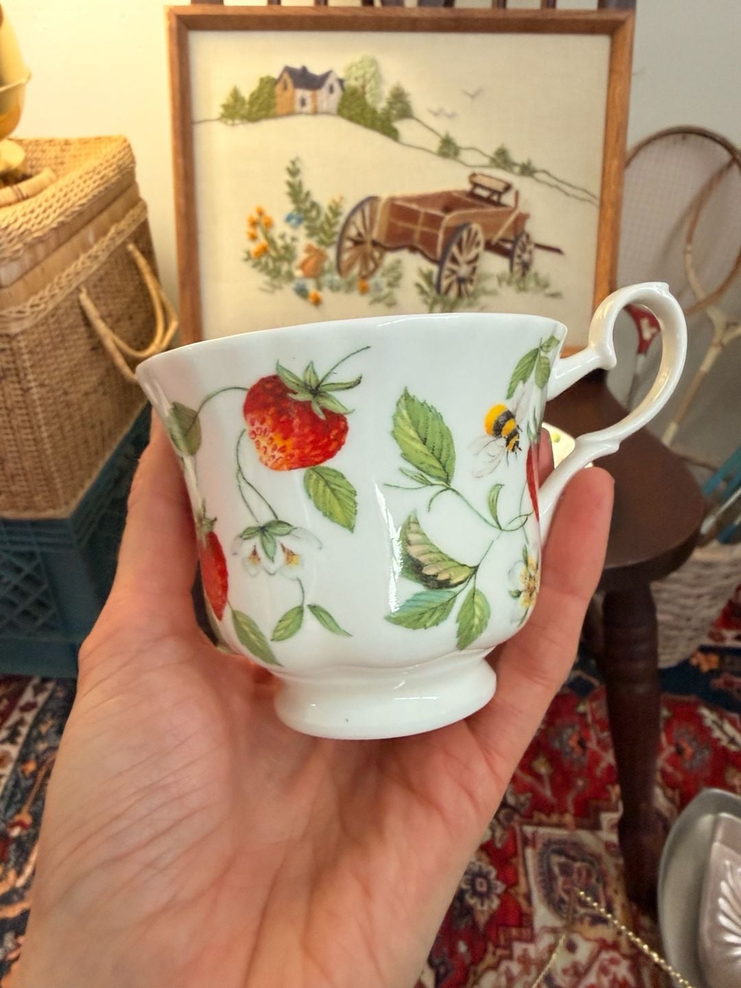 Strawberry Tea Cup & Saucer Set Roy Kirkham Vintage Fine Bone China England 4