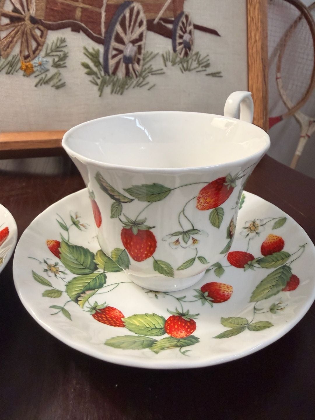 Strawberry Tea Cup & Saucer Set Roy Kirkham Vintage Fine Bone China England 6