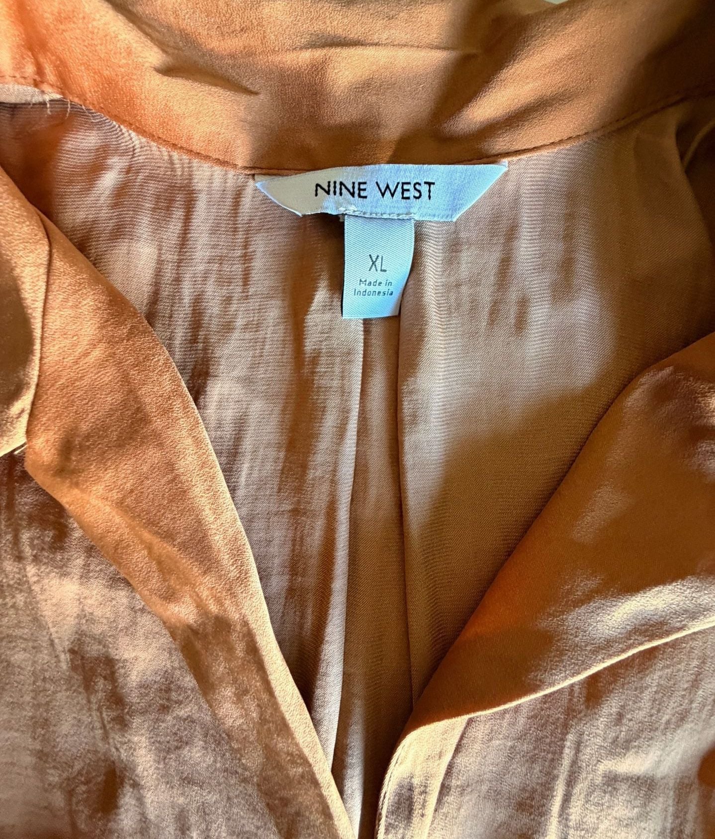 Nine West Short Sleeve Collared Shirt Size XL Cinnamon 3