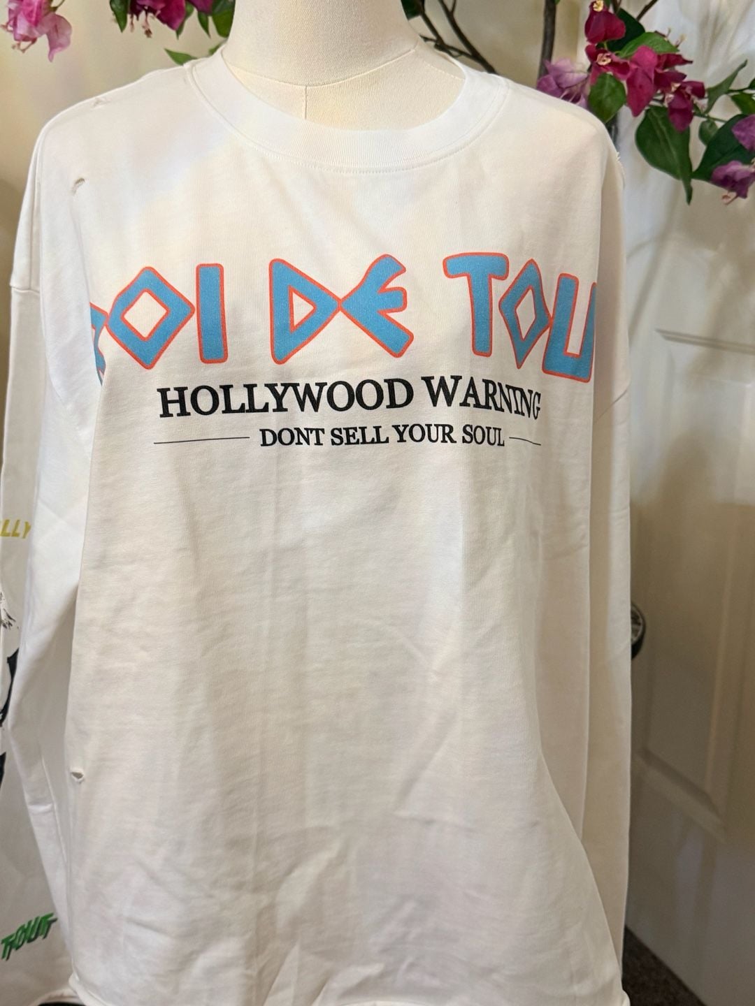 Roi De Tout Hollywood Warning Long Sleeve Graphic Tee White 1