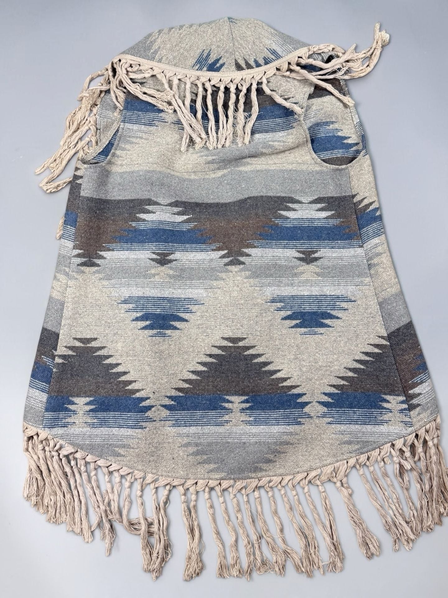 Women’s Entro wool blend Aztec Fringe Open Front Vest Size S 9
