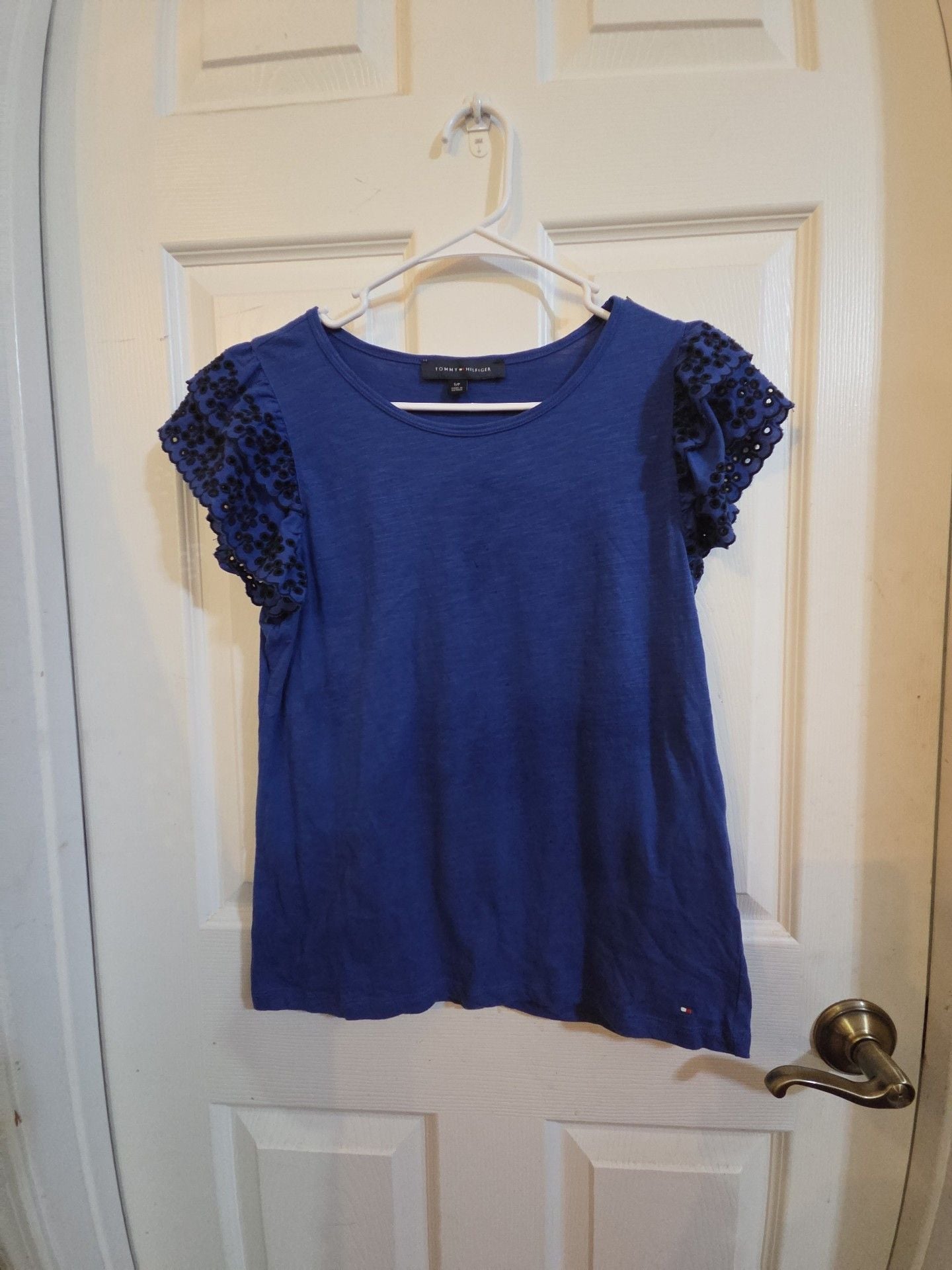 Tommy Hilfiger Eyelet Ruffle Sleeve Top Size S Blue 2