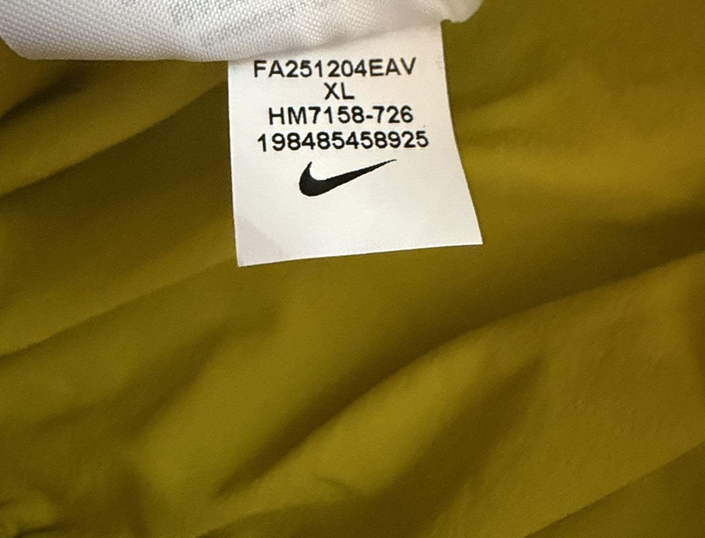 Nike Woven Pants Size XL Yellow Cargo Tech Trackwear 8