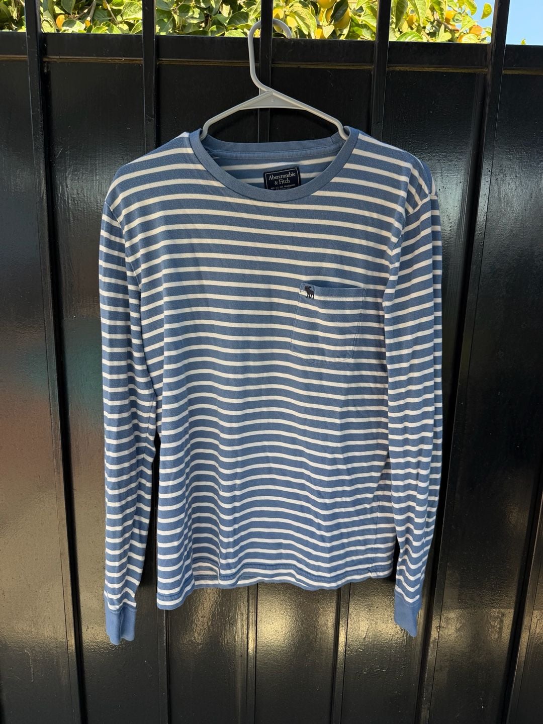 Y2K Abercrombie & Fitch Striped Long Sleeve Pocket T-Shirt Size M 2