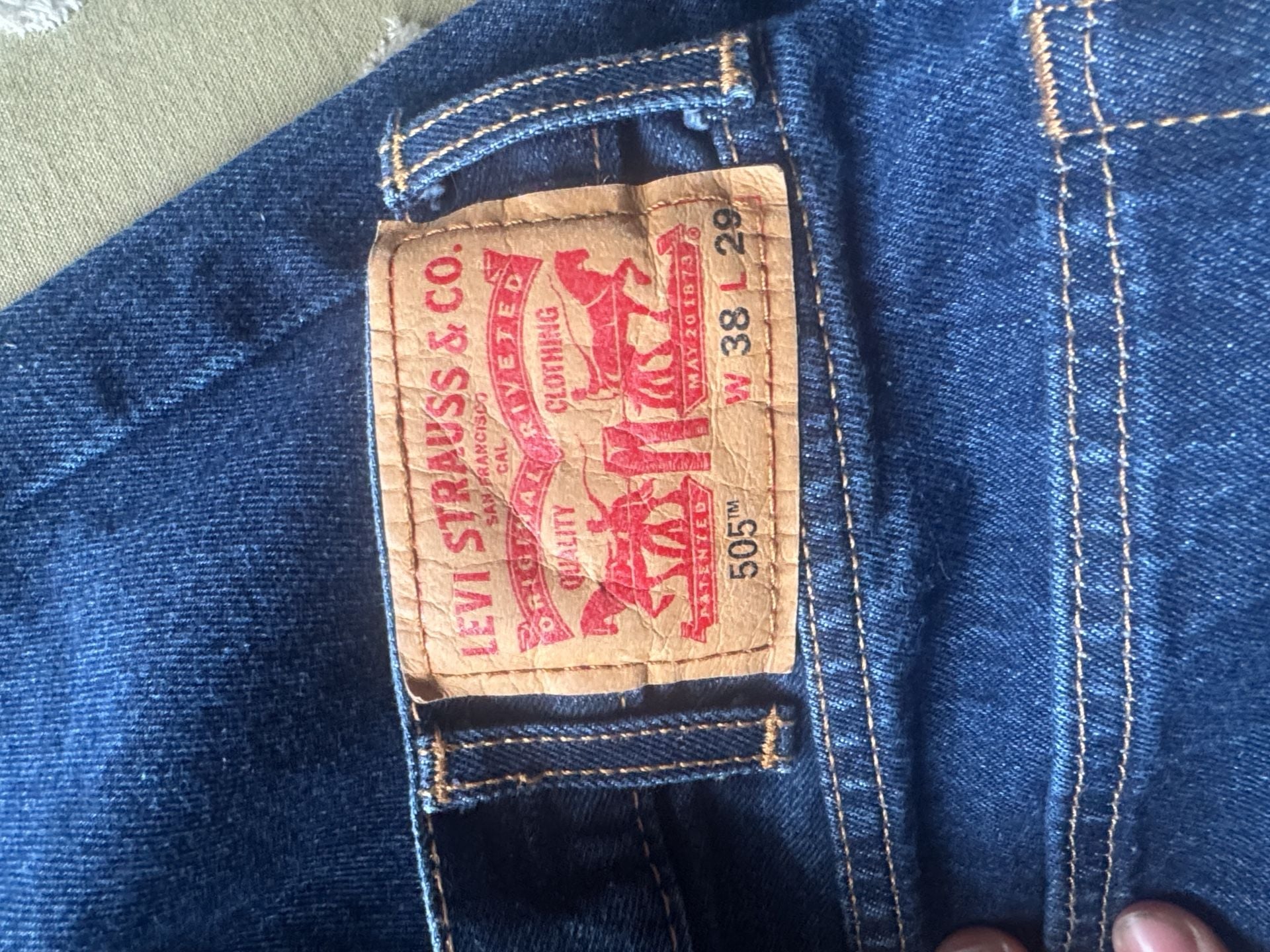 Levi's 505 Regular Fit Jeans 38x29 Dark Wash Straight Leg Denim 2