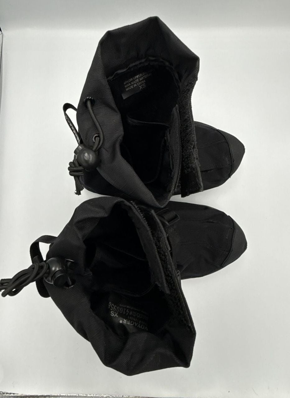 Neos Overshoe Boots Black Nylon Waterproof
Size XS
#899 7