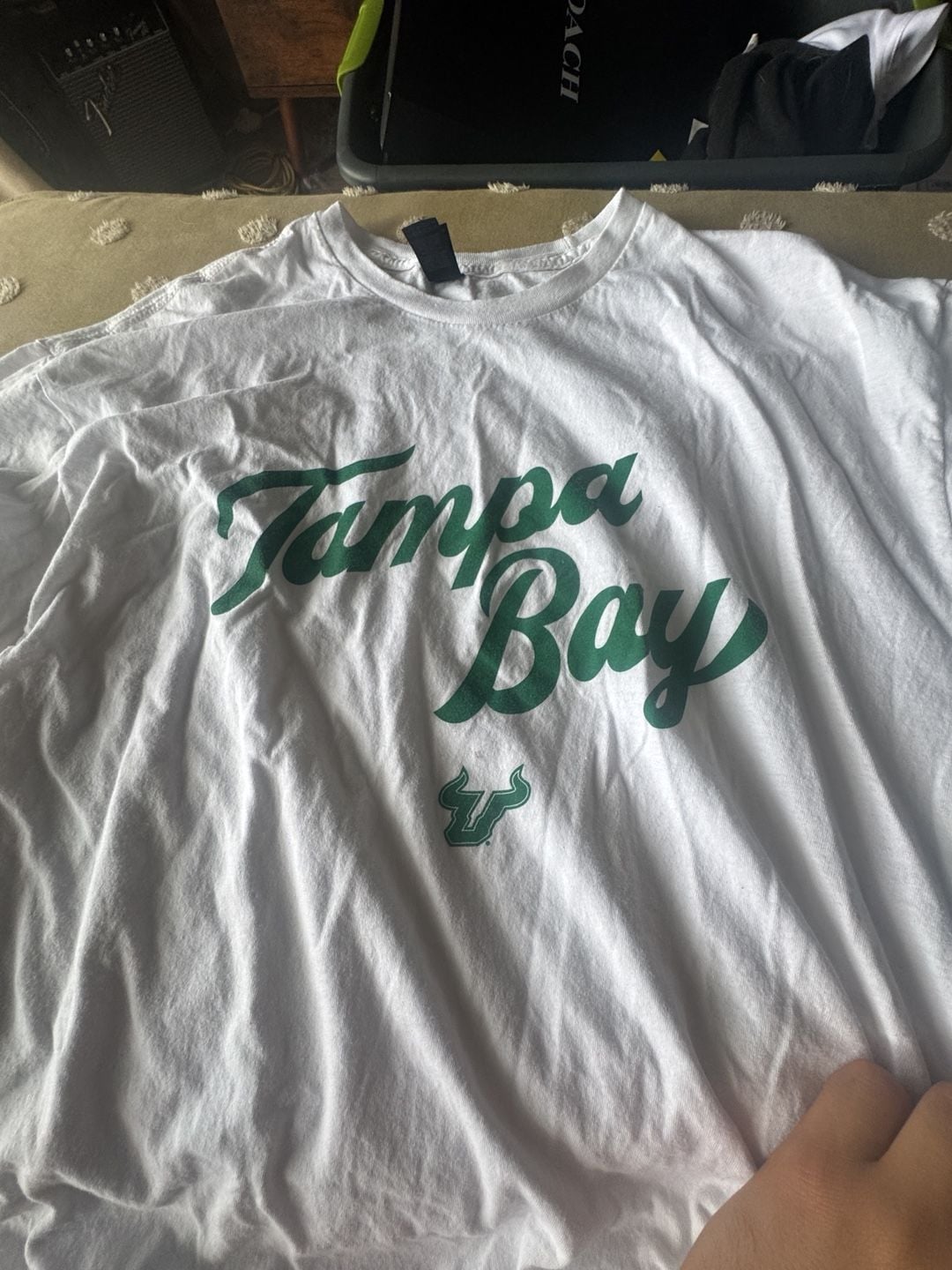 Gildan Tampa Bay USF T-Shirt Size XL White Green Graphic 3